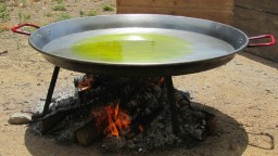 Recepta de cuina de Paella campestre de peix i carn